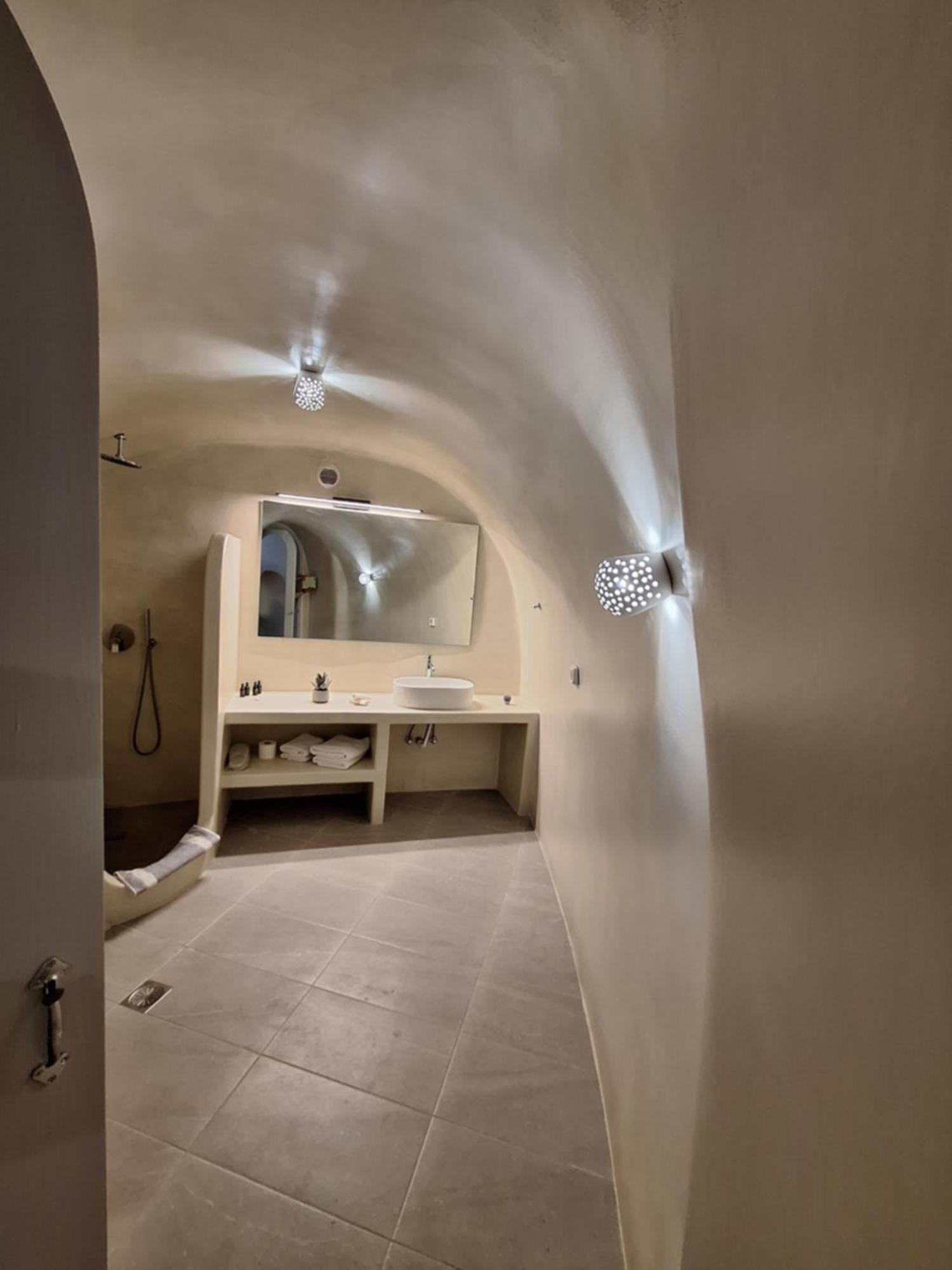 Anamnesis City Spa Fira  Zewnętrze zdjęcie
