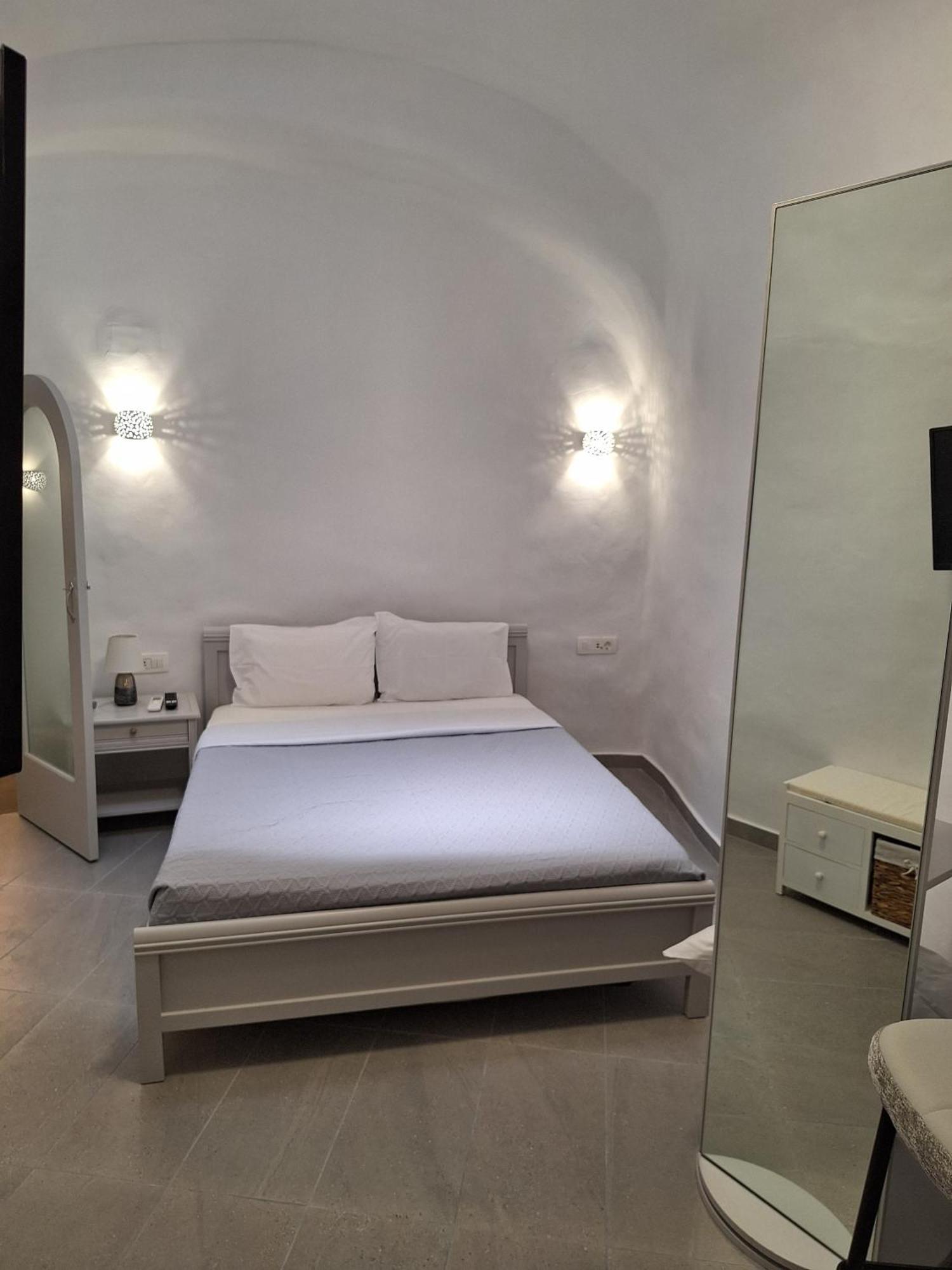 Anamnesis City Spa Fira  Zewnętrze zdjęcie